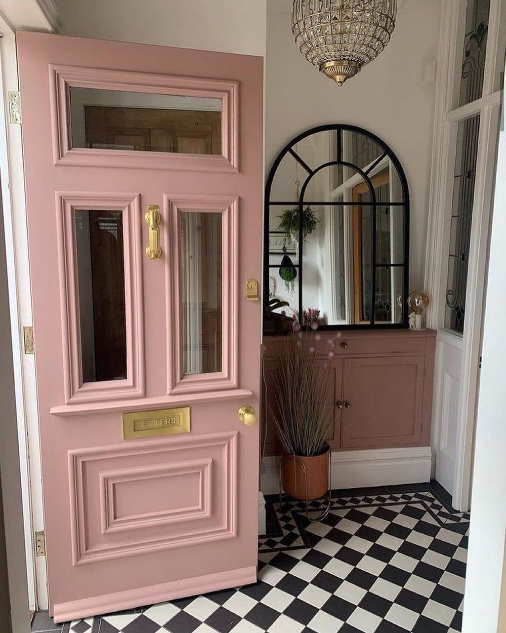 Pink front door ideas traditional UK home casaoldcorn